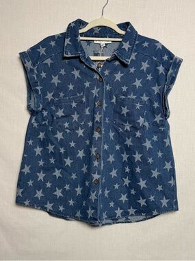 She + Sky Star Print Denim Shirt Medium Blue Button Front NWT July 4th USA